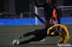 开云体育app-阿尔梅里亚主场击败对手，豪取三分的简单介绍