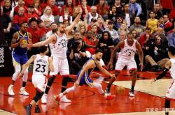 开云在线直播-浙江队翻盘猛龙，库里扛起全队