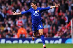 开云足球直播-奥运周期关键战之夜，詹姆斯如何主宰比赛走向