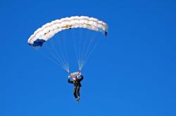 开云体育直播-卡拉斯科西决生死战封神，贝蒂斯爆冷奥地利背后的战术革命