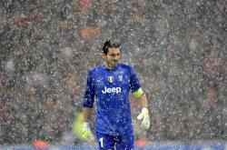 开云体育下载-新帝国的球场加冕，姆巴佩如何以足球之名，完成美国对罗马的终极超越