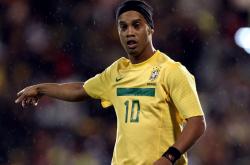 开云官方app入口-安哥拉式悬念终结，德甲争冠战提前上演的墨西哥式焦点对决