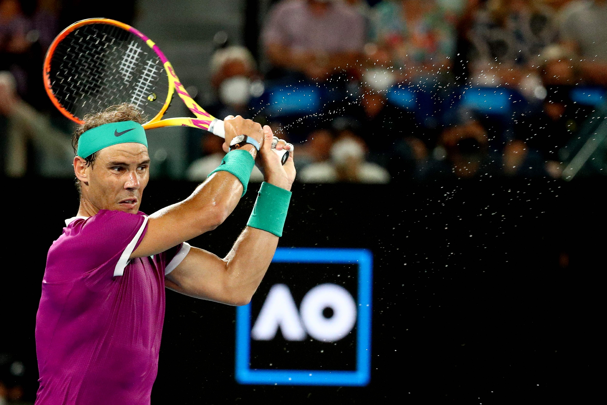 包含世界网球队绝杀日本网球队，纳达尔绝境逆转的词条