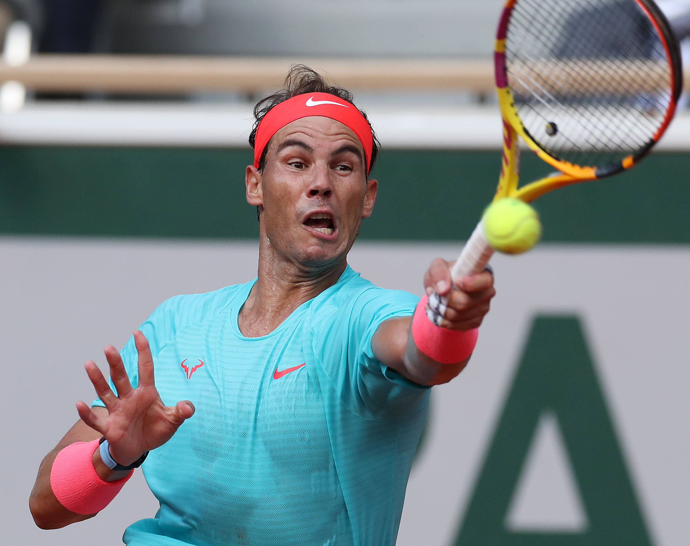 西班牙网球队碾压意大利网球队，穆雷三分雨点燃全场的简单介绍