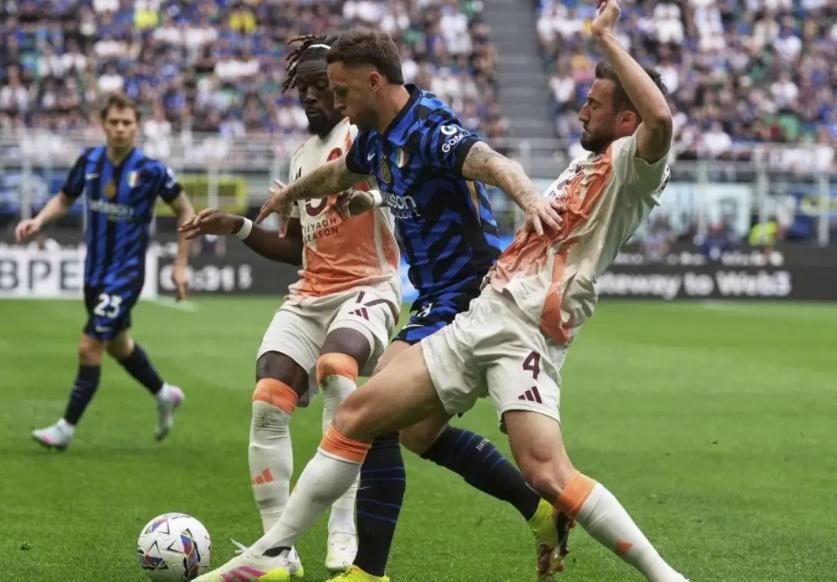 哥伦比亚险胜瓦伦西亚，萨拉赫打破历史纪录的简单介绍