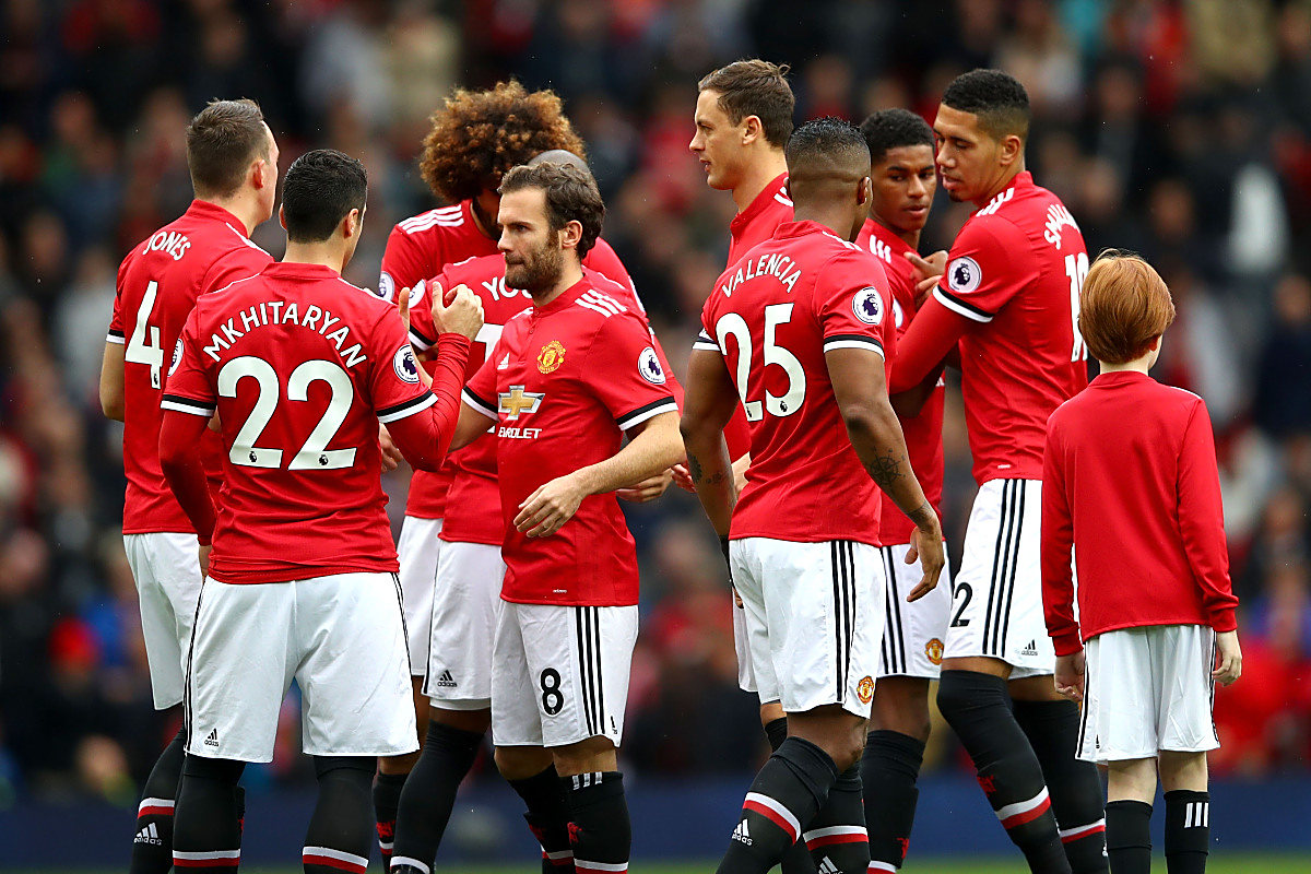 进攻火力冲击敌阵，对手显得力不从心