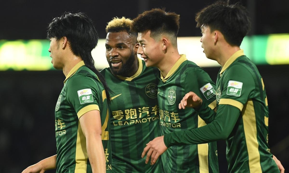 浙江稠州队大胜对手,赢得全场掌声 浙江稠州队大胜对手,赢得全场掌声