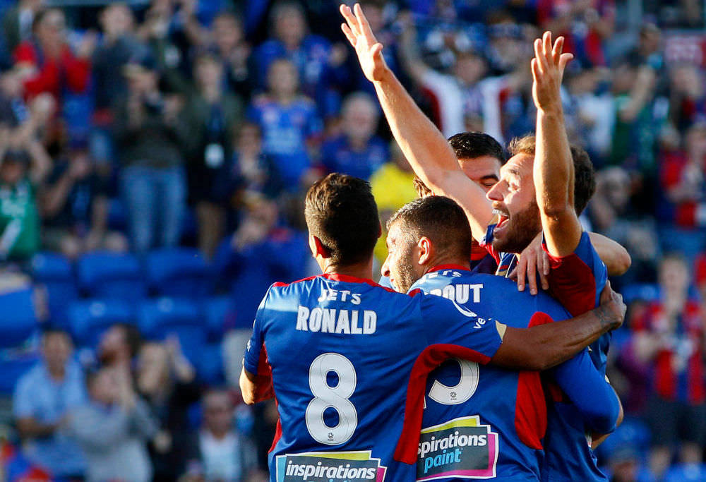 包含梅尔加切客场逆袭,取得关键胜利的词条 包含梅尔加切客场逆袭,取得关键胜利的词条