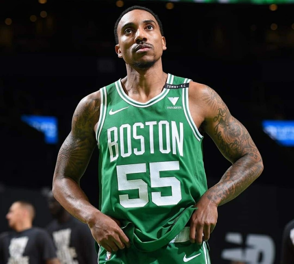 雄鹿B队血洗凯尔特人,卡鲁索爆发神勇 雄鹿B队血洗凯尔特人,卡鲁索爆发神勇